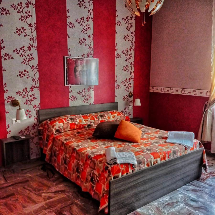 Little Hot@L Hotel Pompei Luaran gambar