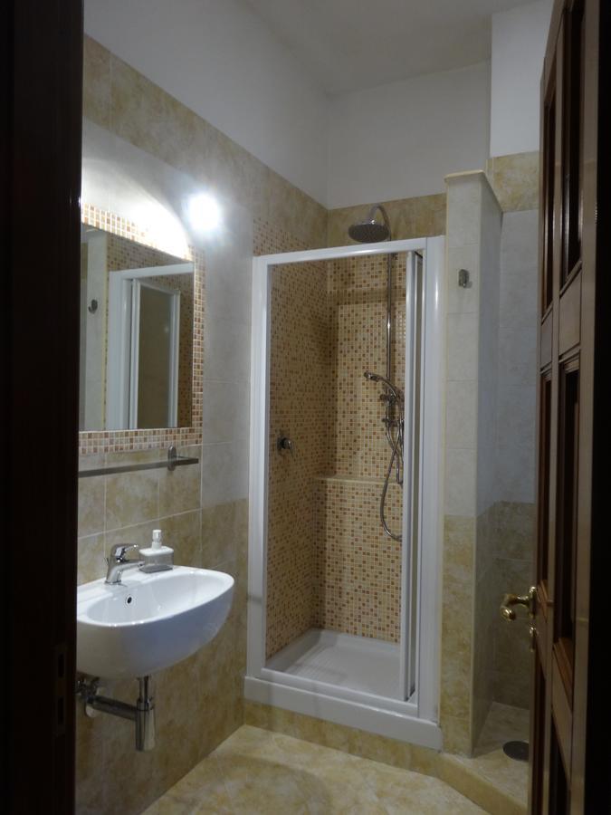Little Hot@L Hotel Pompei Luaran gambar